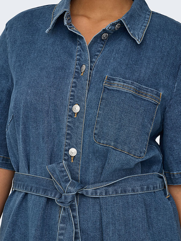 CARLANA - Plus Size Klänning fra Only Carmakoma
