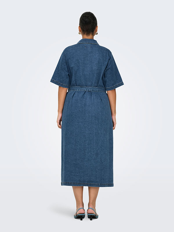 CARLANA - Plus Size Klänning fra Only Carmakoma
