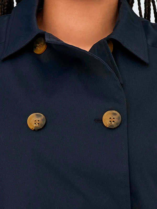 CARAPRIL - Plus Size Jacka fra Only Carmakoma