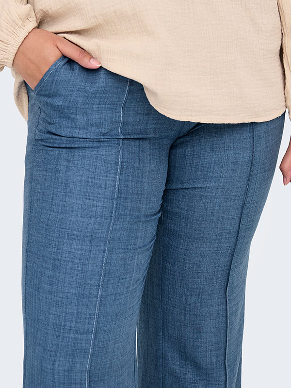CARKATIE - Plus Size Byxor fra Only Carmakoma