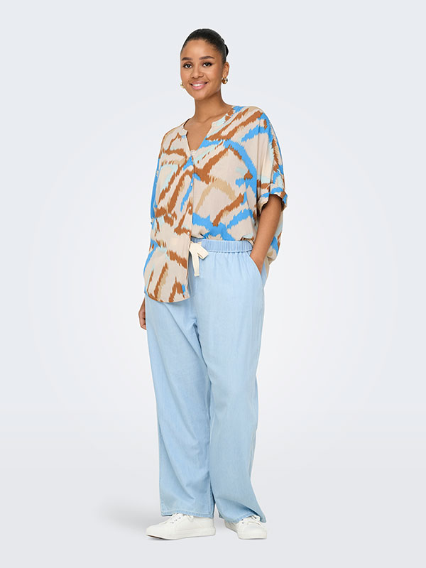 CARROWA - Plus Size Blus fra Only Carmakoma