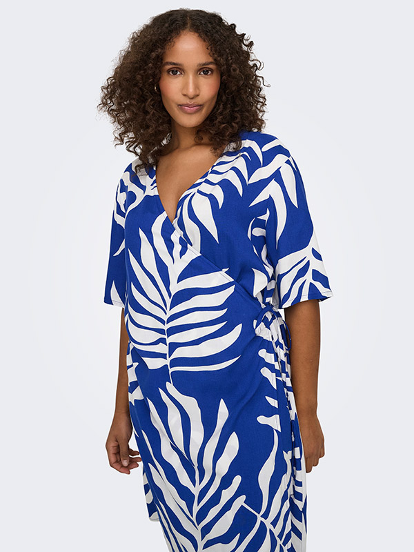 CARHELEN - Plus Size Klänning fra Only Carmakoma