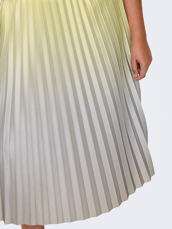 CARPETAL - Plus Size Kjol fra Only Carmakoma