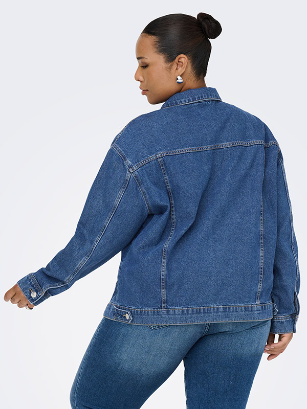 CAROCEAN - Plus Size Jacka fra Only Carmakoma