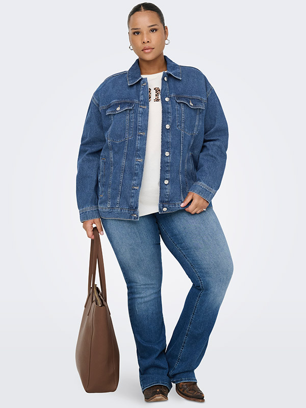 CAROCEAN - Plus Size Jacka fra Only Carmakoma