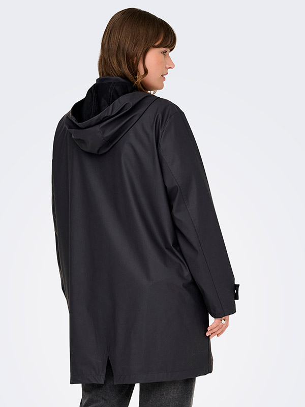 CARLILI - Plus Size Regnjacka fra Only Carmakoma