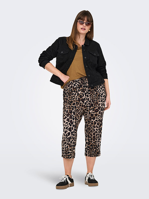 CARGOLDTRASH - Plus Size Byxor fra Only Carmakoma