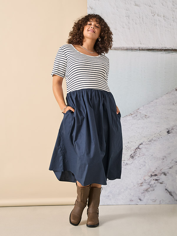 CARBEE - Plus Size Klänning fra Only Carmakoma