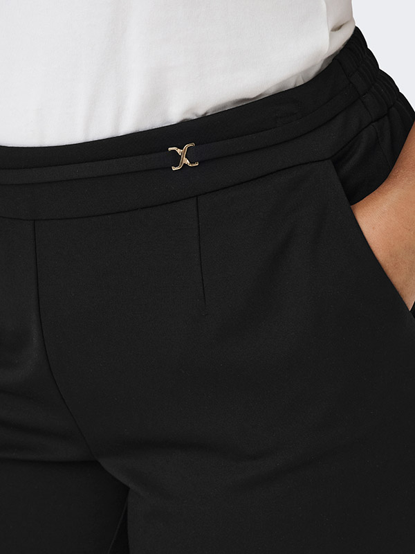 CARGOLDTRASH - Plus Size Byxor fra Only Carmakoma