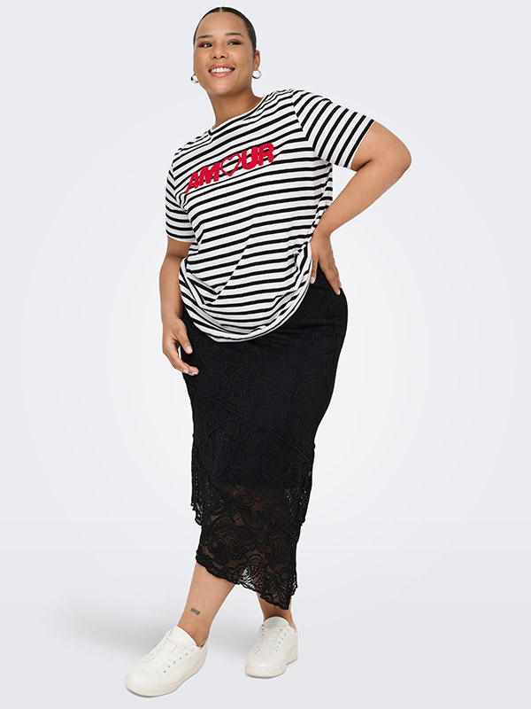 CARKIKO - Plus Size T-shirt fra Only Carmakoma