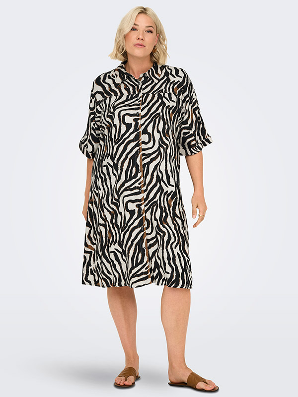 CARBERTE - Plus Size Klänning fra Only Carmakoma
