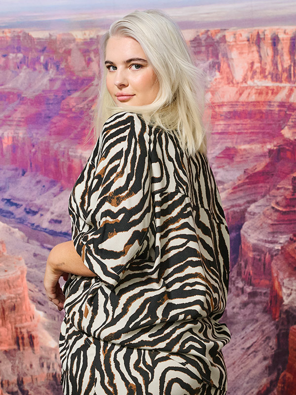 CARBERTE - Plus Size Skjorta fra Only Carmakoma