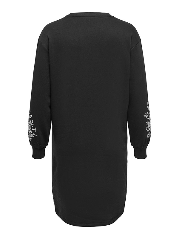 CARJENNA - Plus Size Klänning fra Only Carmakoma