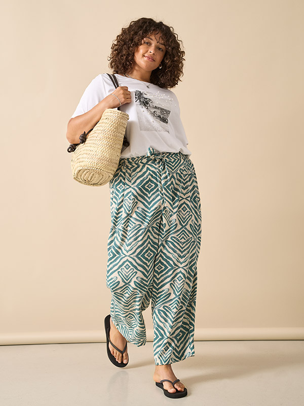 CARSHILLA - Plus Size Byxor fra Only Carmakoma