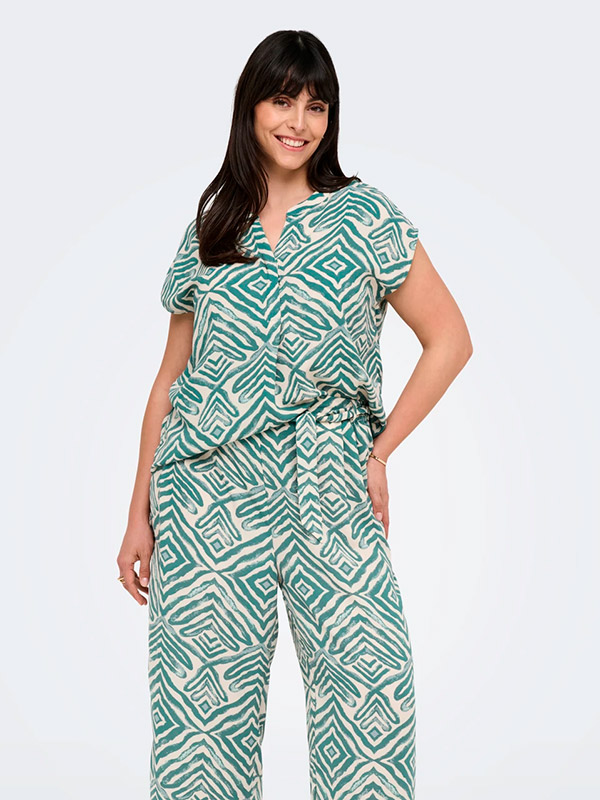 CARSHILLA - Plus Size Blus fra Only Carmakoma