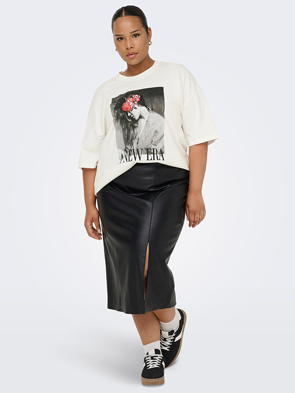 CARWINOVA - Plus Size T-shirt fra Only Carmakoma