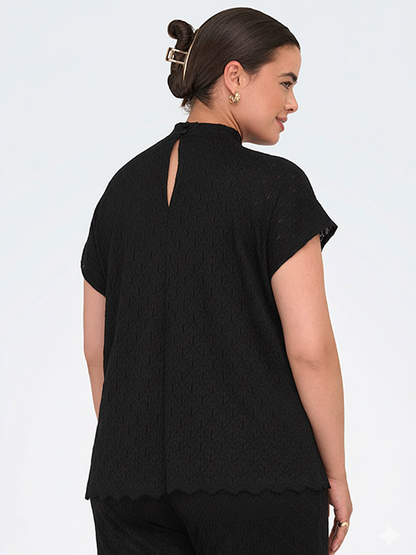 CARAUBREY - Plus Size Blus fra Only Carmakoma