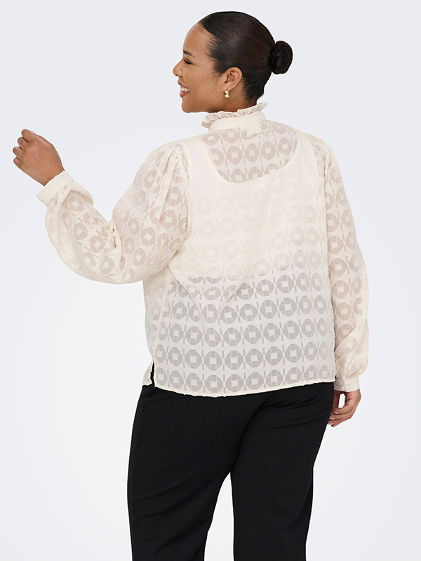 CARCHLOEY - Plus Size Skjorta fra Only Carmakoma