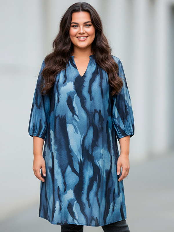 CARTEMPI - Plus Size Klänning fra Only Carmakoma