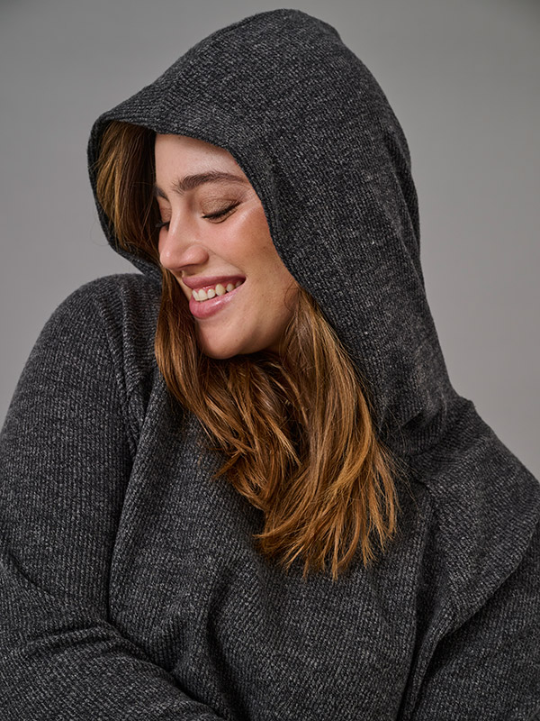 CARBIZZY - Plus Size Tröja fra Only Carmakoma