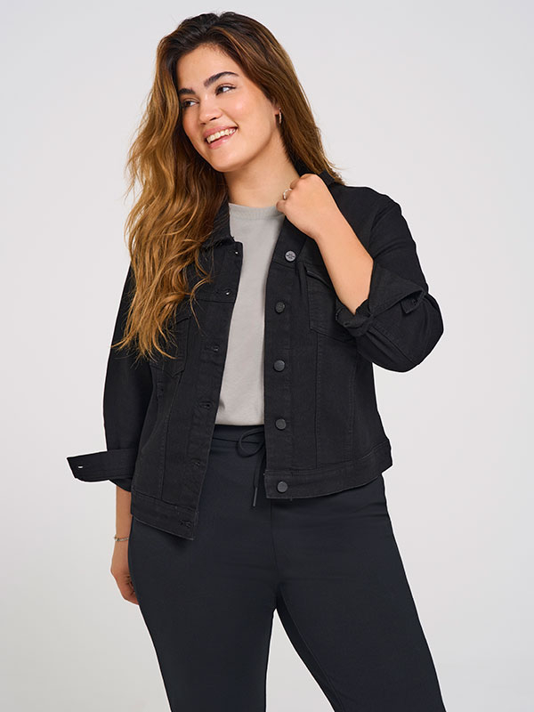 WESPA - Plus Size Jacka fra Only Carmakoma