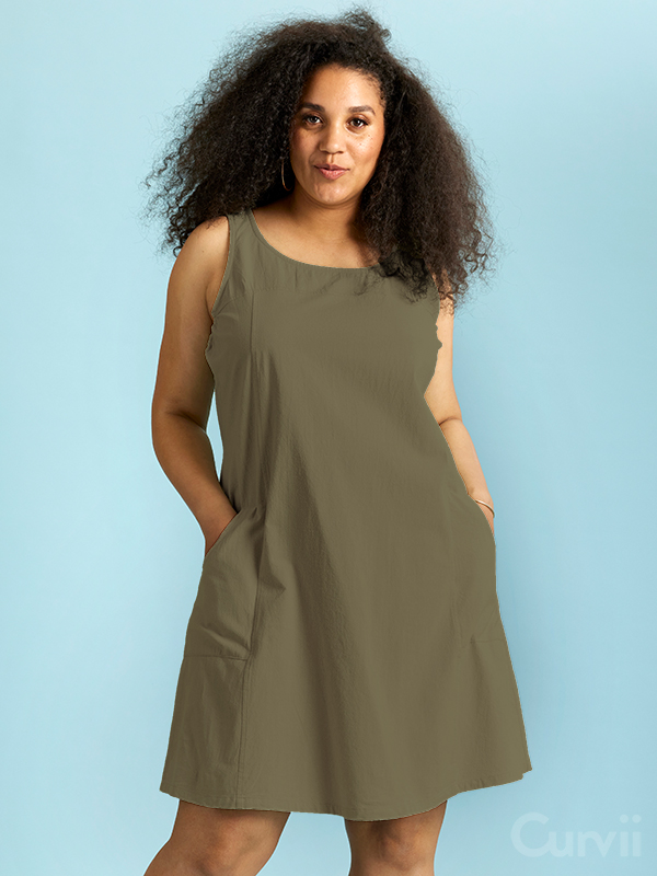 AMIN - Plus Size Klänning fra Zhenzi