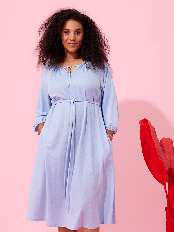 CAMERON - Plus Size Klänning fra Zhenzi