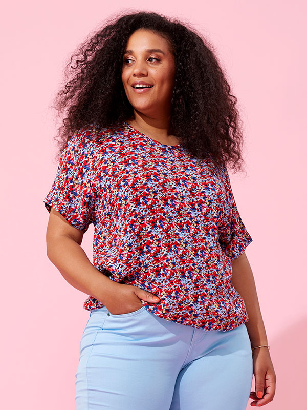 SIENA - Plus Size Blus fra Zhenzi