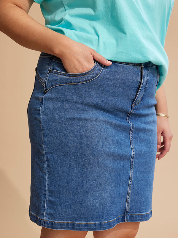 SIAN - Plus Size Kjol fra Zhenzi