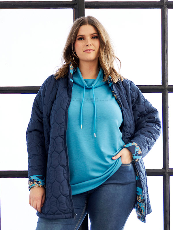 SAMIRA - Plus Size Jacka fra Zhenzi