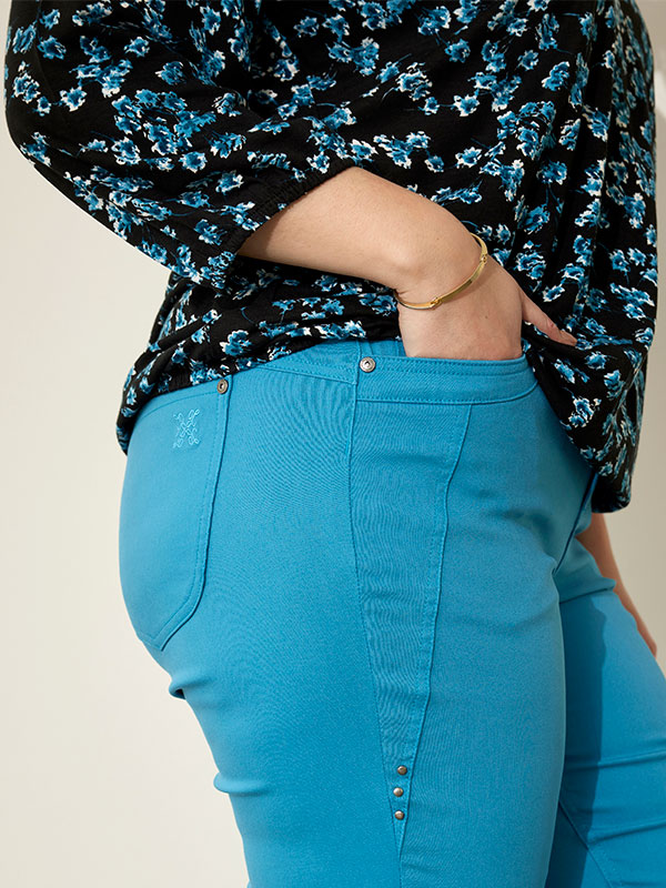 SYLVA - Plus Size Blus fra Zhenzi