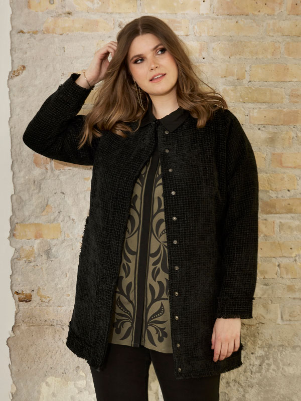 BENA - Plus Size Skjorta fra Zhenzi