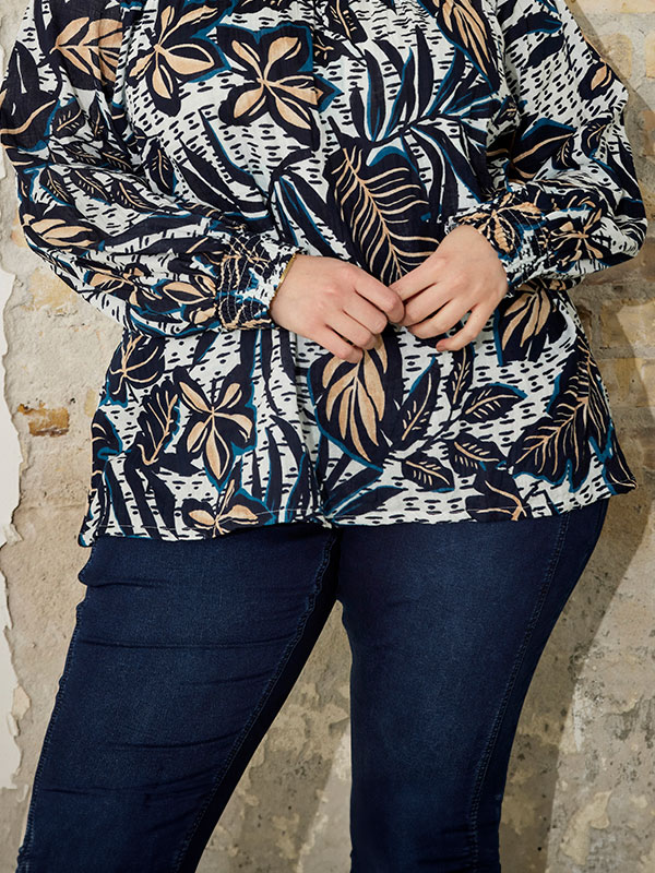 GROOVE - Plus Size Jeans fra Zhenzi
