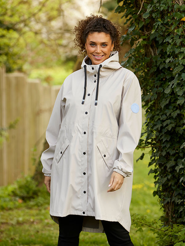 TAEL - Plus Size Regnjacka fra Zhenzi