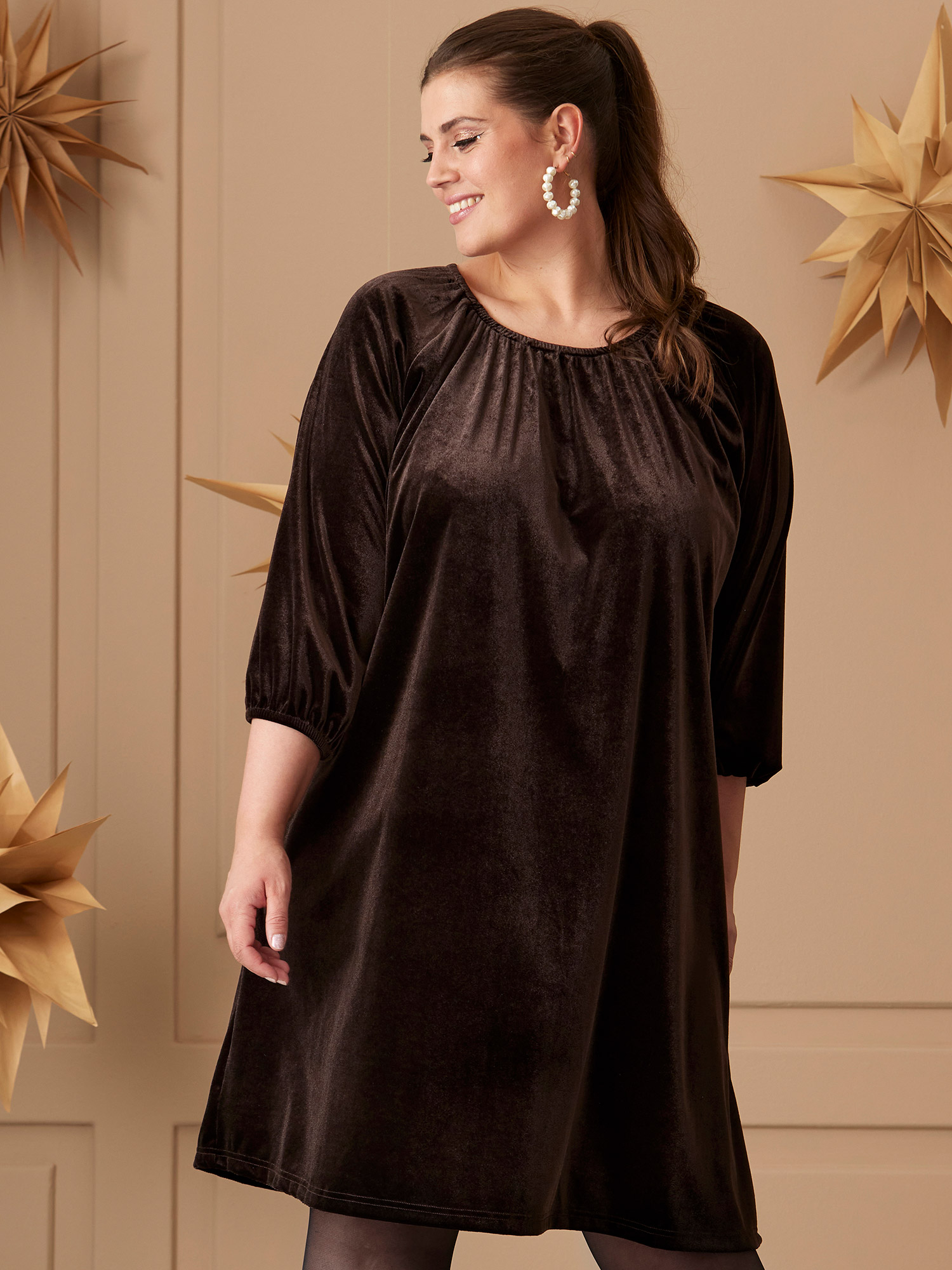 KIMBER  - Plus Size Klänning fra Zhenzi