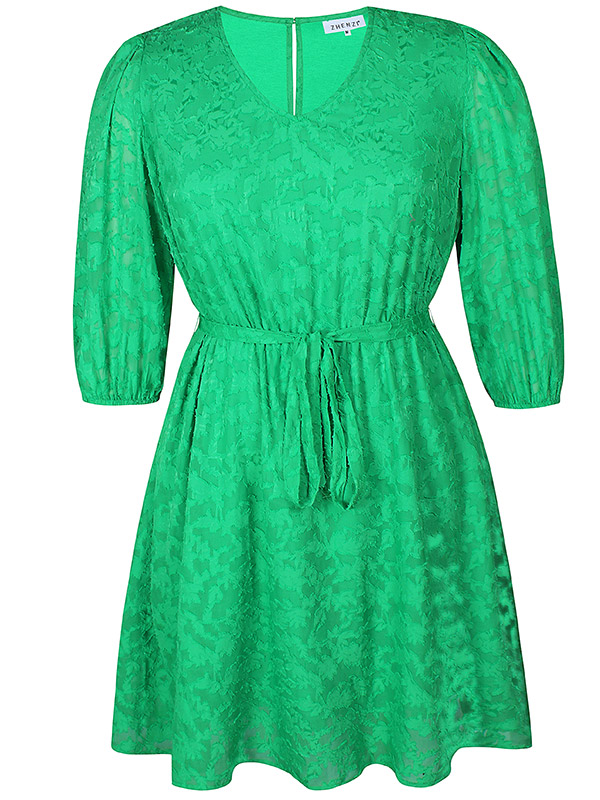 EVELYNN - Grön chiffongklänning med struktur fra Zhenzi
