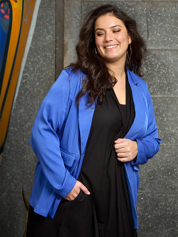 POCO  - Plus Size Jacka fra Zhenzi