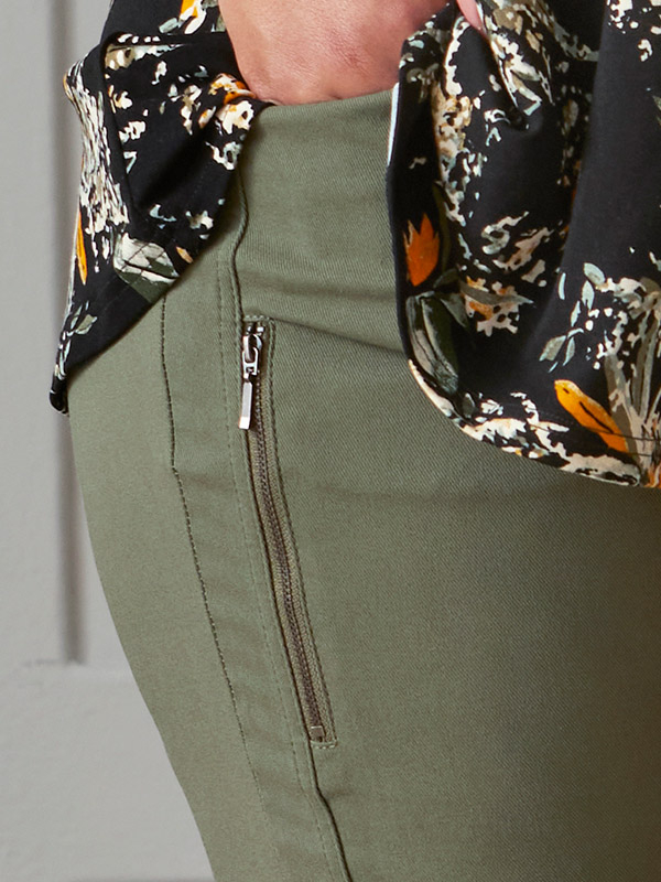 TWIST - Grønne bukser med lynlås detalje fra Zhenzi