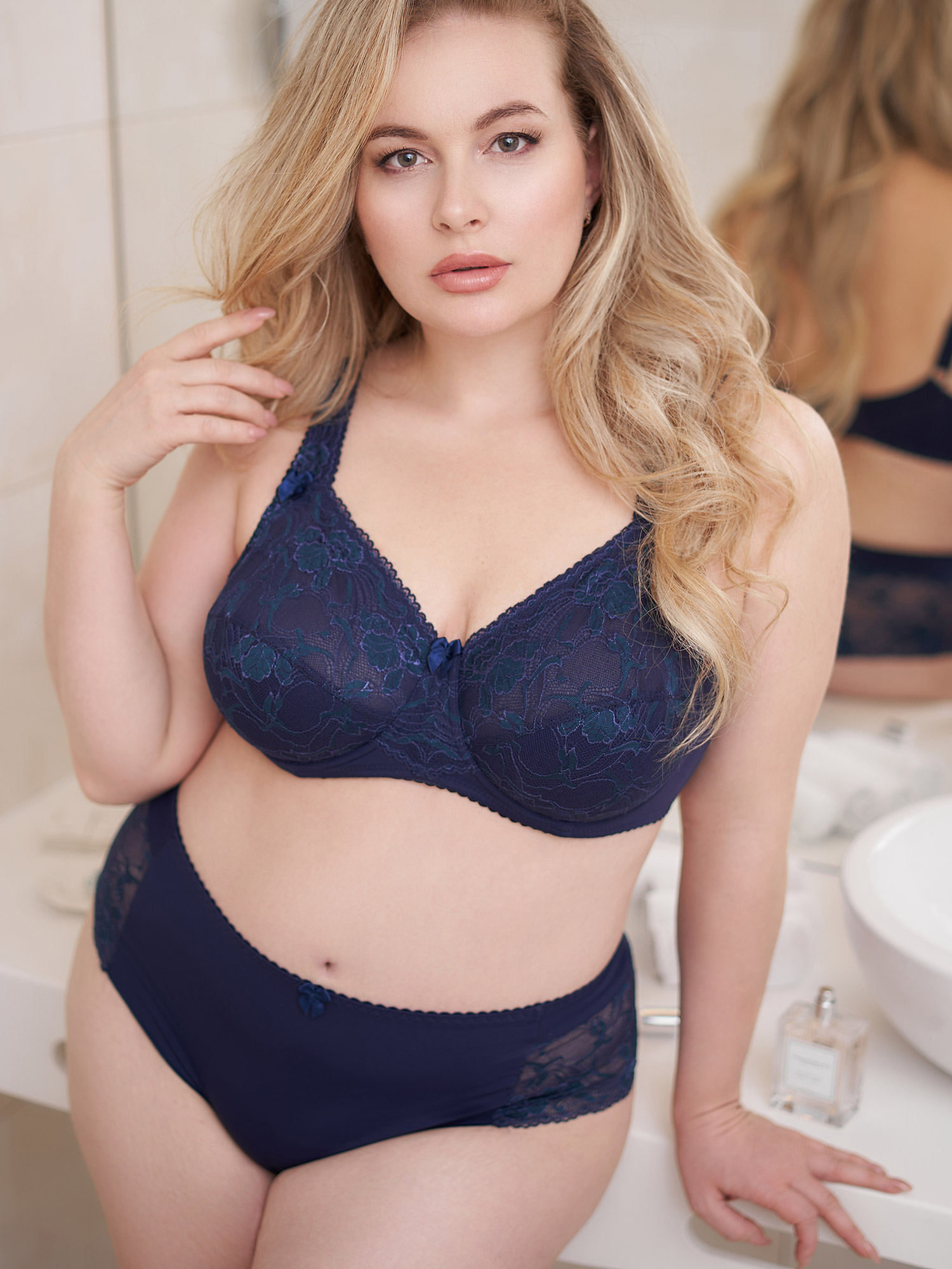 BEATE FULL LACE - Plus Size BH med bygel fra Plaisir