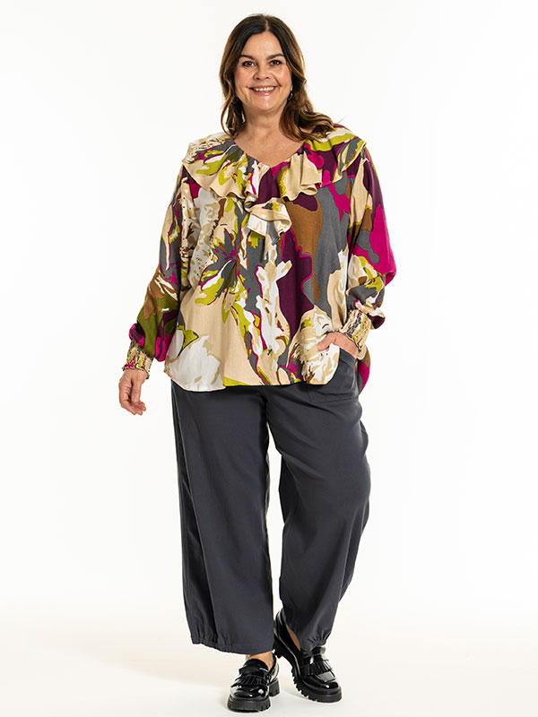 CLARA - Plus Size Byxor fra Gozzip