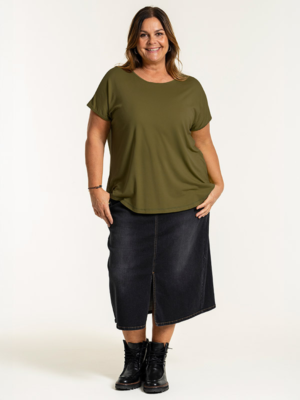 GITTE - Plus Size T-shirt fra Gozzip