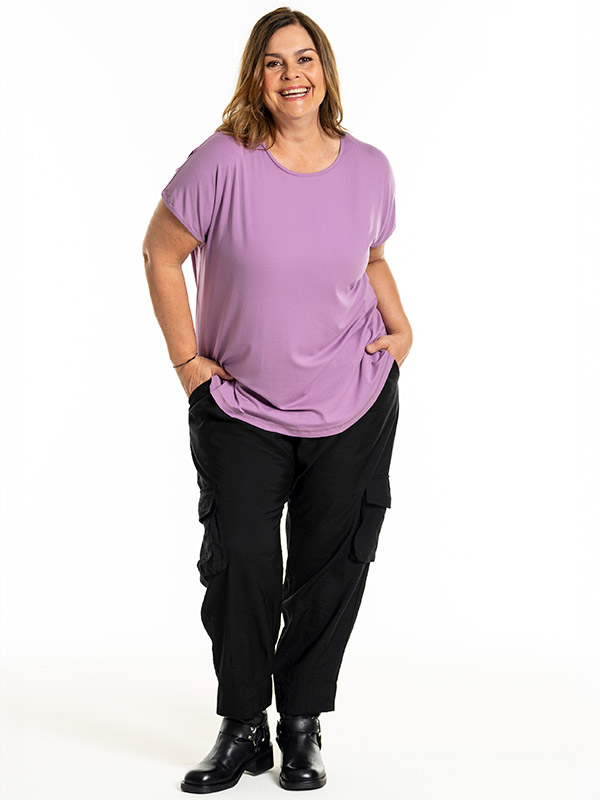 GITTE - Plus Size T-shirt fra Gozzip