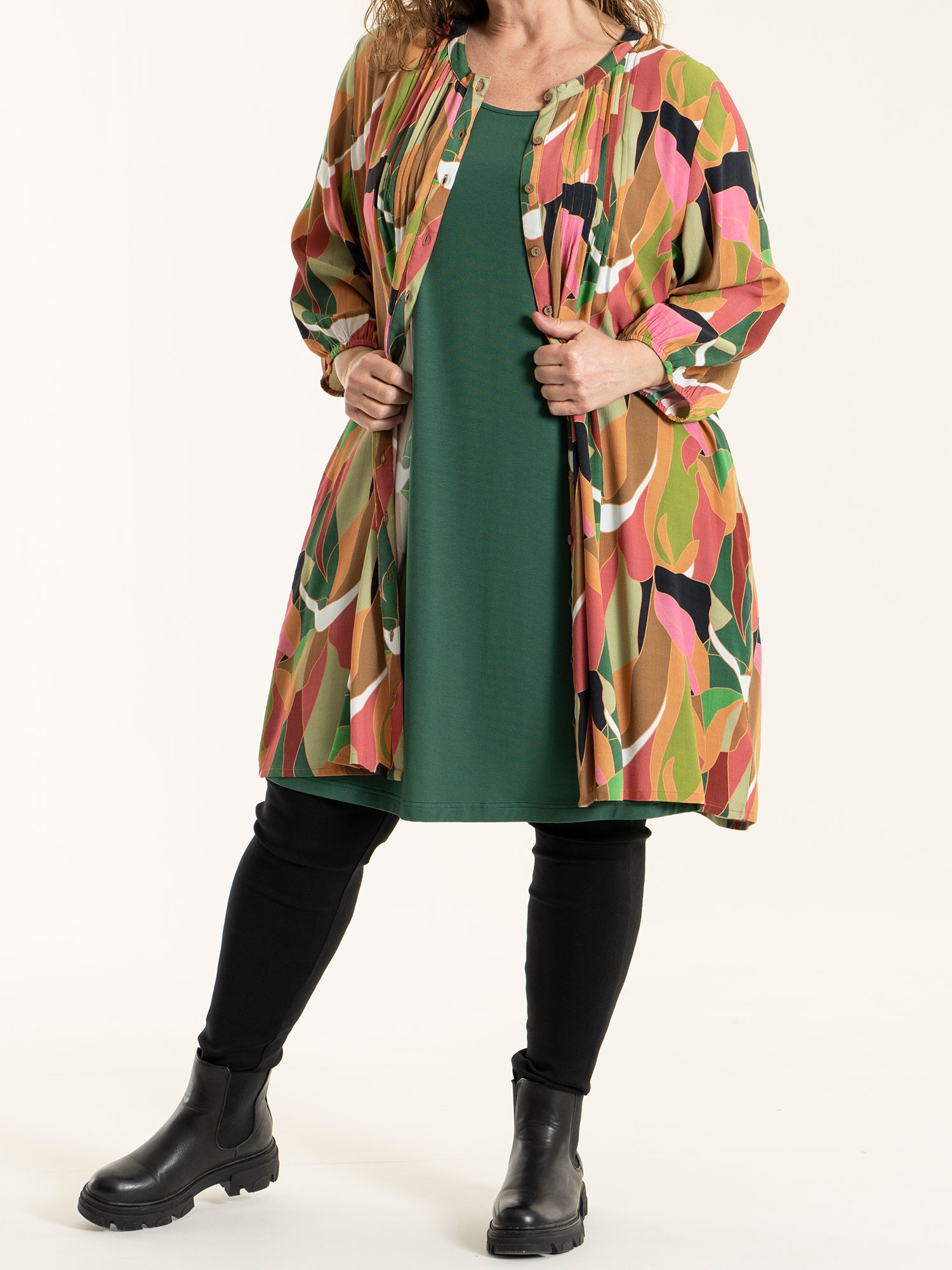 GITTE  - Plus Size Top fra Gozzip