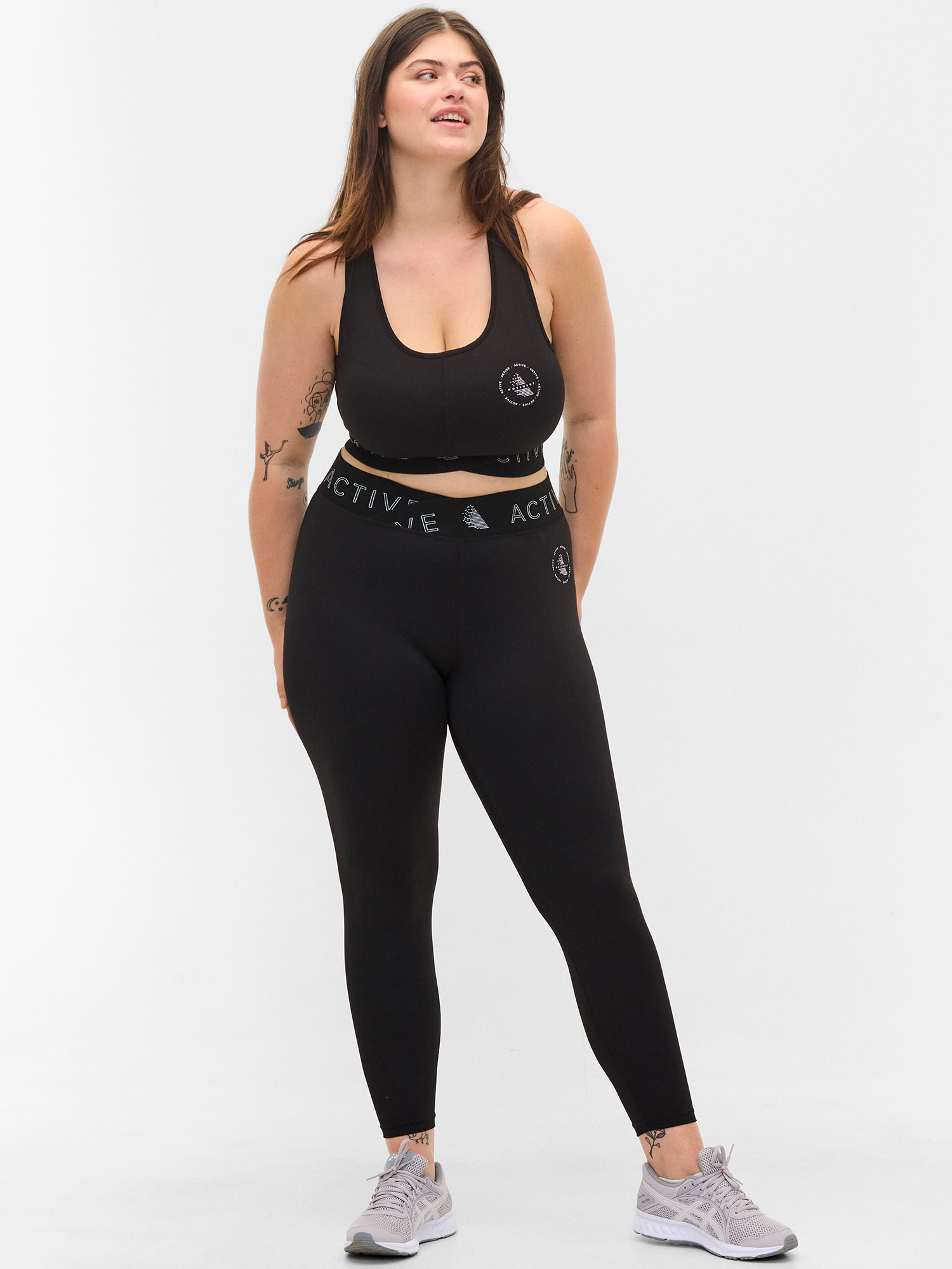 AMANDY  - Plus Size Top fra Zizzi
