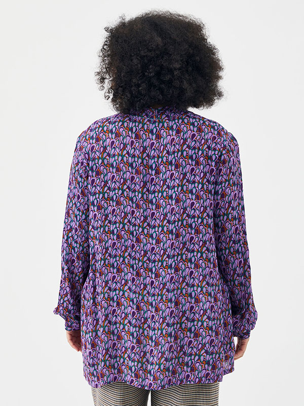 DAGNY - Plus Size Blus fra Adia
