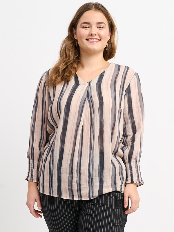 ADDIBISA - Plus Size Blus fra Adia