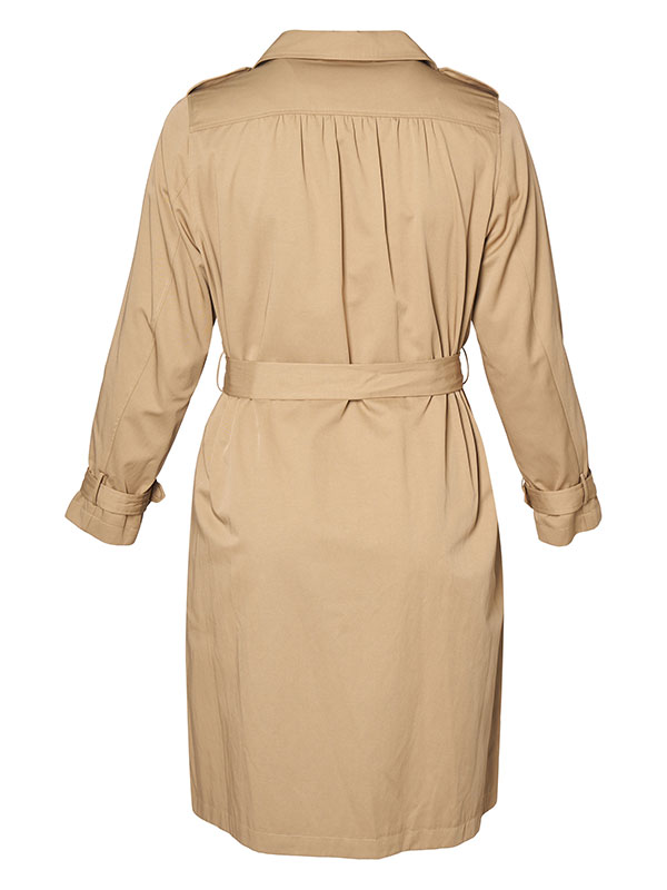 EIKIA - Plus Size Jacka fra Adia