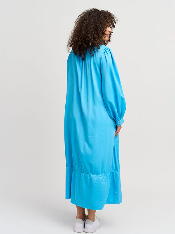 ADELISA - Plus Size Klänning fra Adia