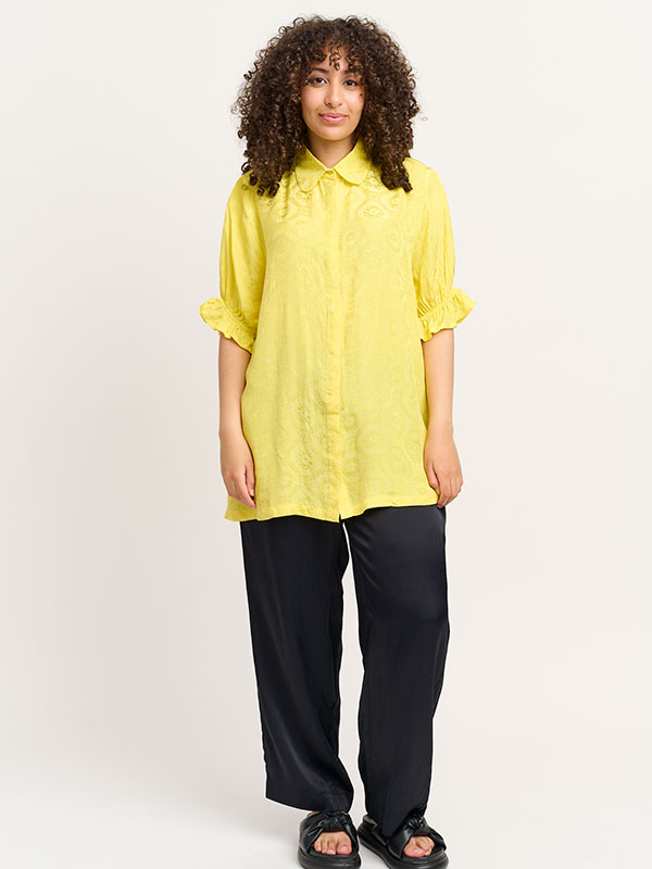 Blus fra Adia