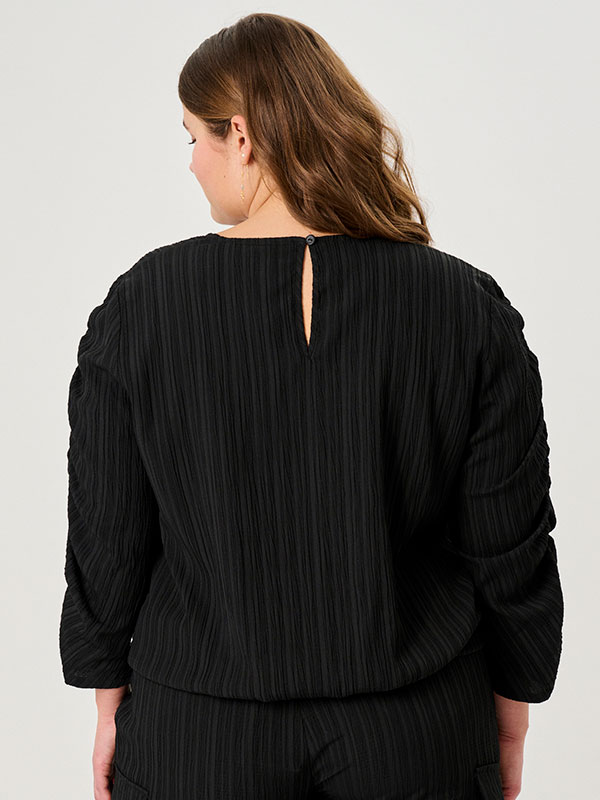 ADGELA - Plus Size Blus fra Adia